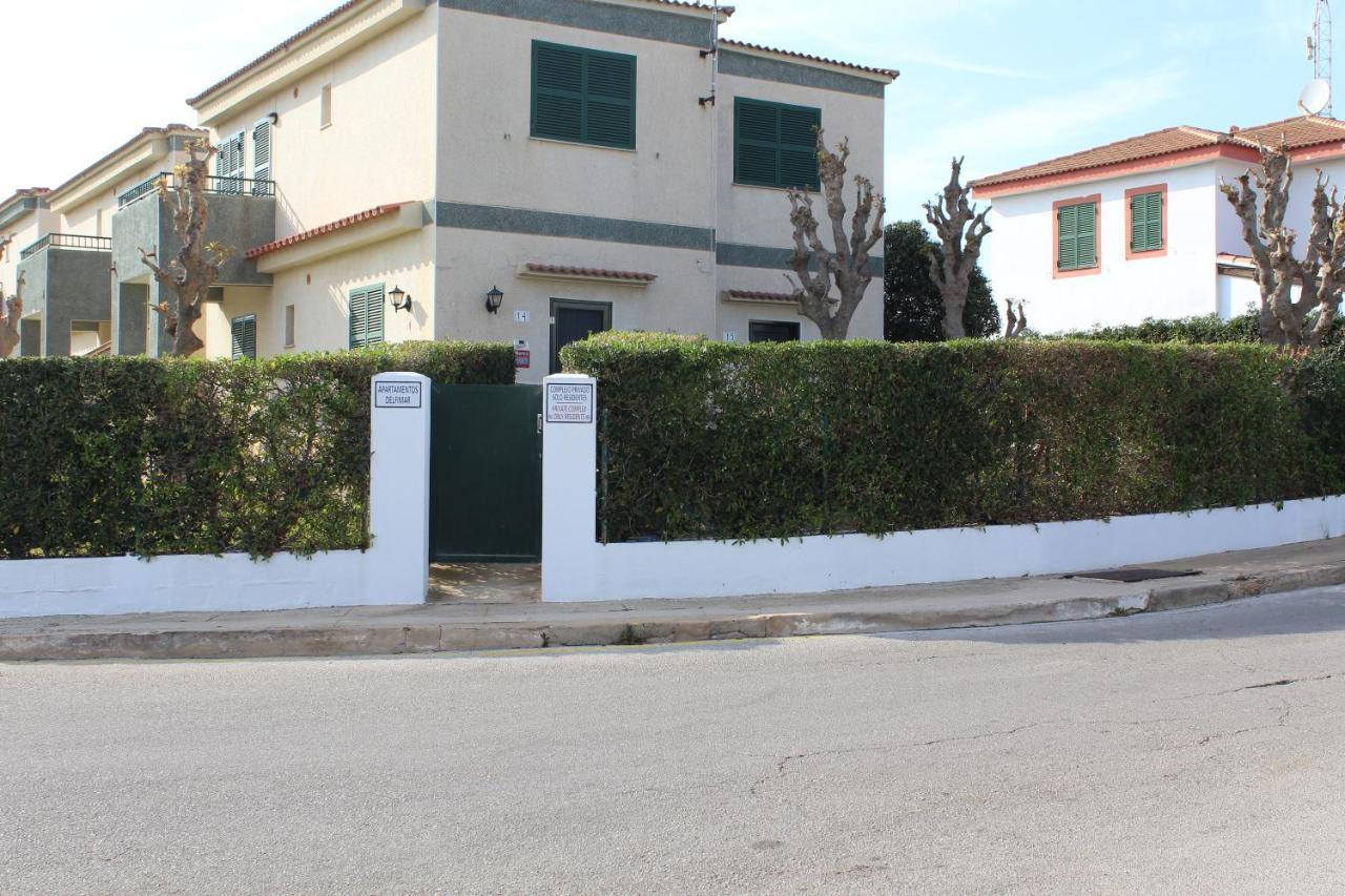 Ideal En Cala'n Blanes, Ciudadela Apartment *